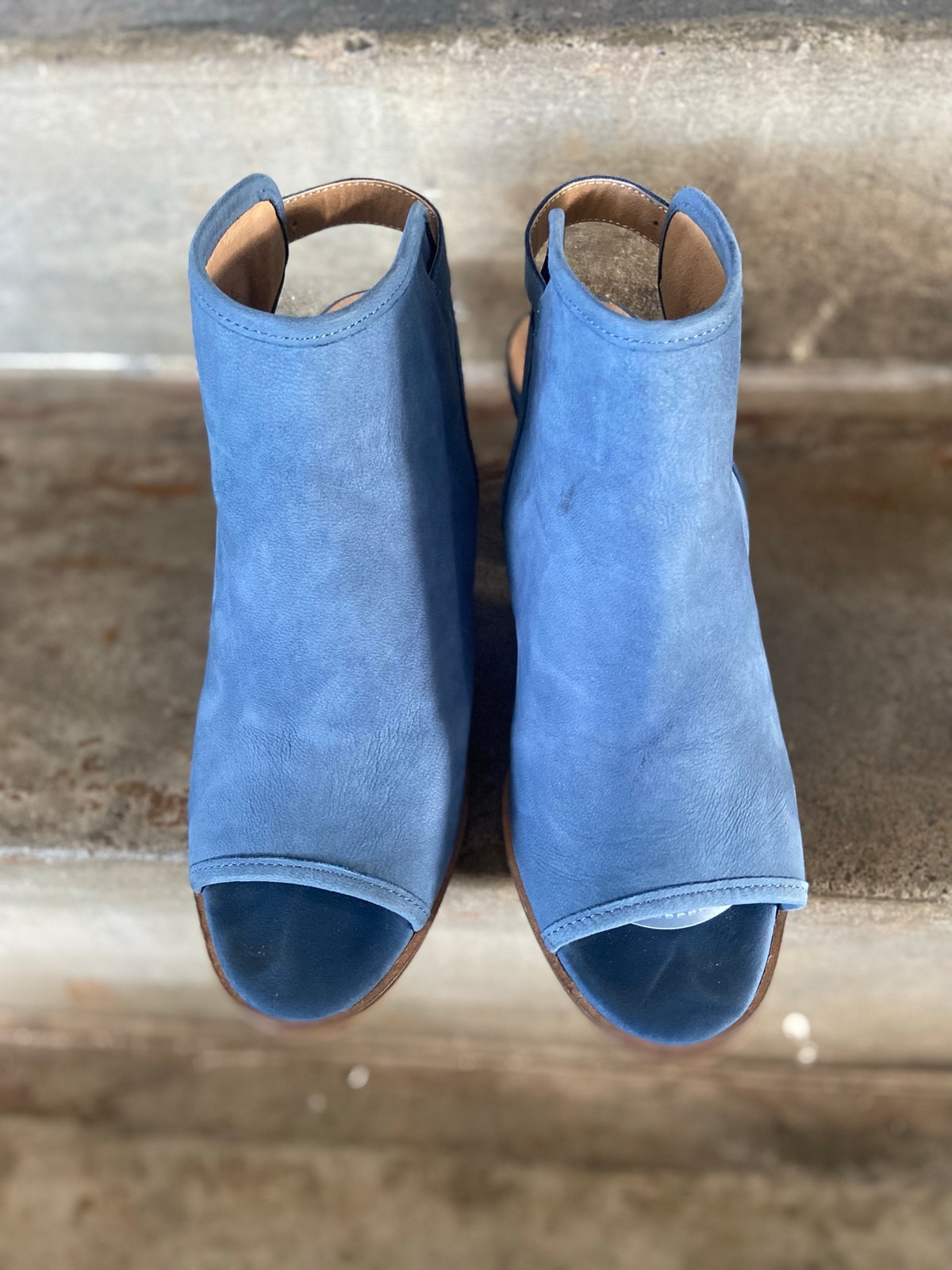 Lucky Brand Blue Nubuck Leather Peep Toe Stack Heel Mule With Back Strap